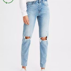American Eagle Mom Jean